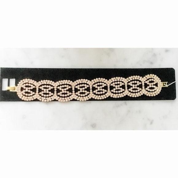 GOLD Bracelet - Picture 1 of 2